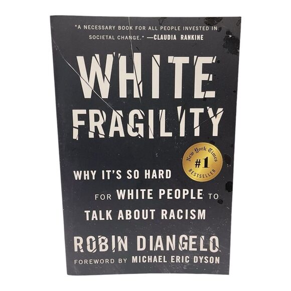 Book White Fragility: Why It's So Hard for White People to Talk About Racism - Picture 1 of 5